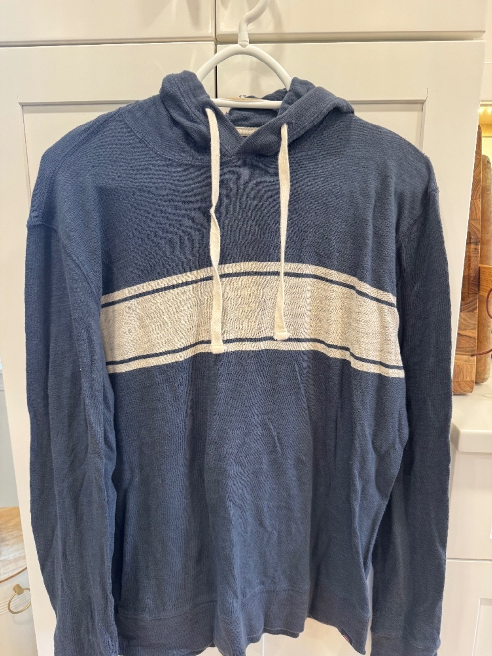 Faherty Men’s M Organic Cotton Blue Stripe Sunwashed Slub Hoodie